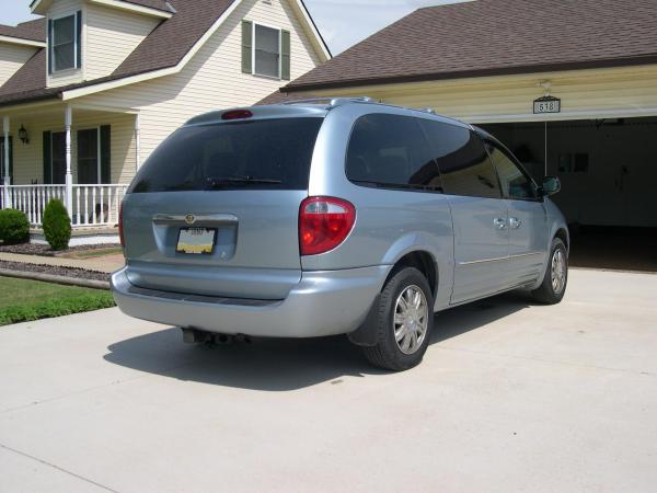 Chrysler Town and Country 2004 #5