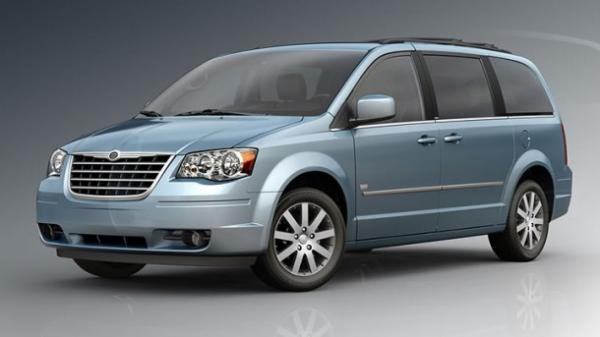 Chrysler Town and Country 2010 #4