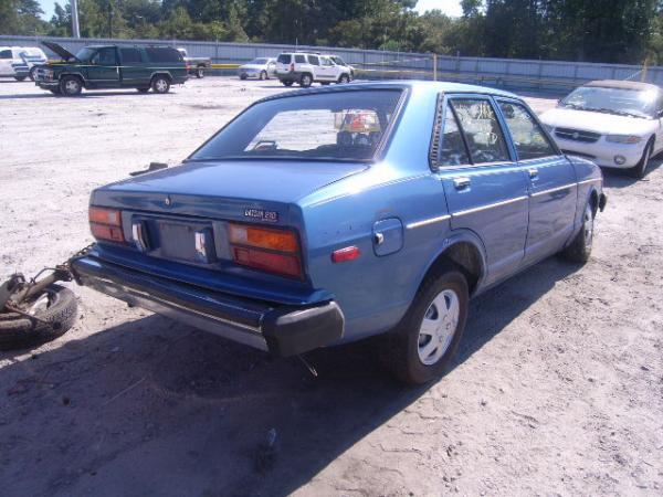 Datsun 210 1982 #3