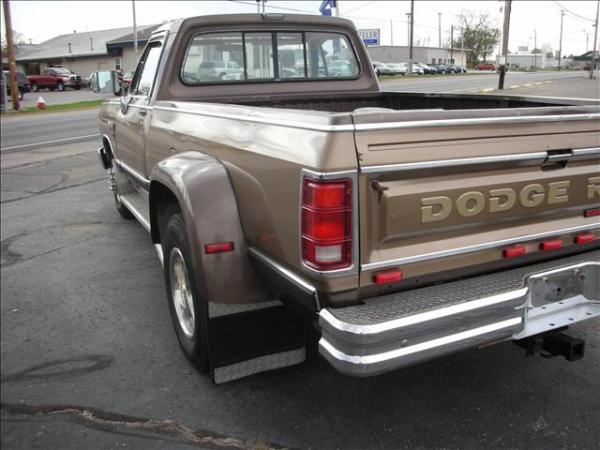 Dodge D350 1989 #5