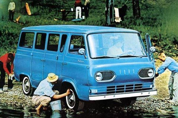 1962 Ford Club Wagon