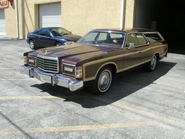Ford Country Squire 1976 #3