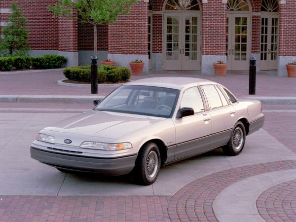 Ford Crown Victoria 1992 #4