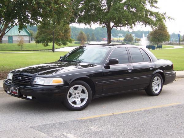 Ford Crown Victoria 2005 #5