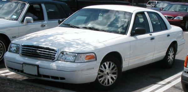 Ford Crown Victoria 2006 #4