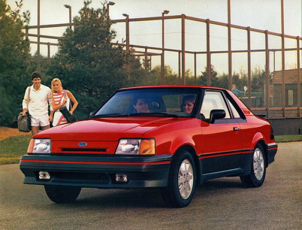 Ford EXP 1985 #2