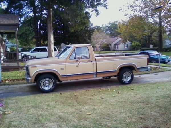 Ford F150 1983 #1
