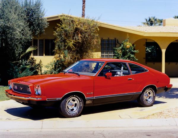Ford Mustang 1974 #2