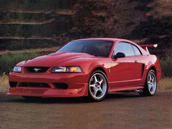 Ford Mustang 2000 #3