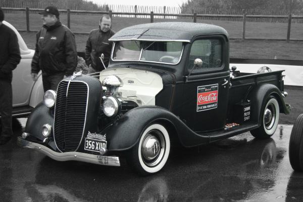 Ford Pickup 1937 #3