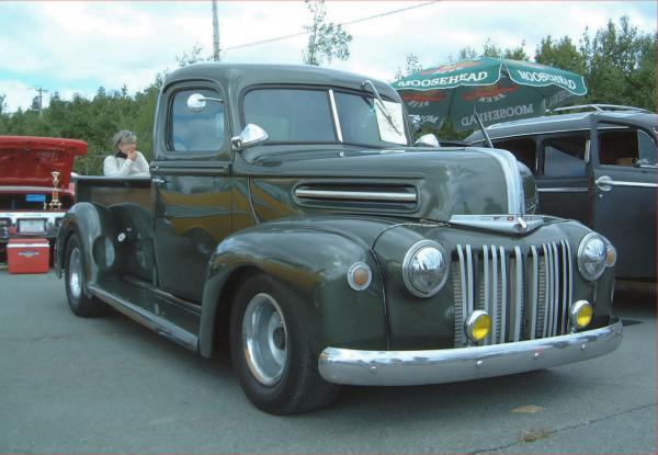 Ford Pickup 1945 #2