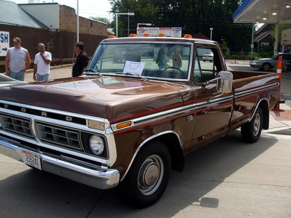 Ford Pickup 1976 #3