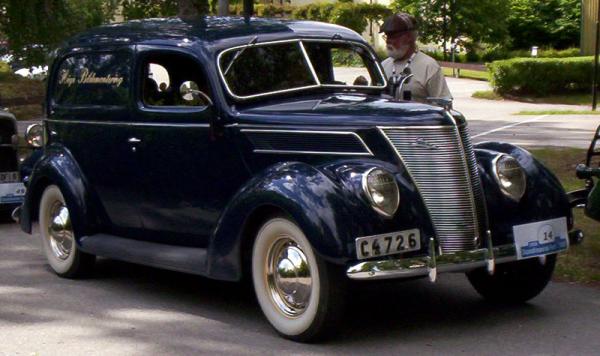 Ford Sedan Delivery 1937 #2