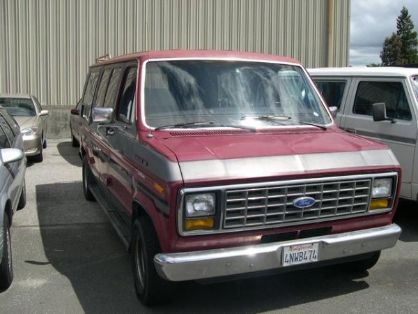 Ford Van 1982 #4