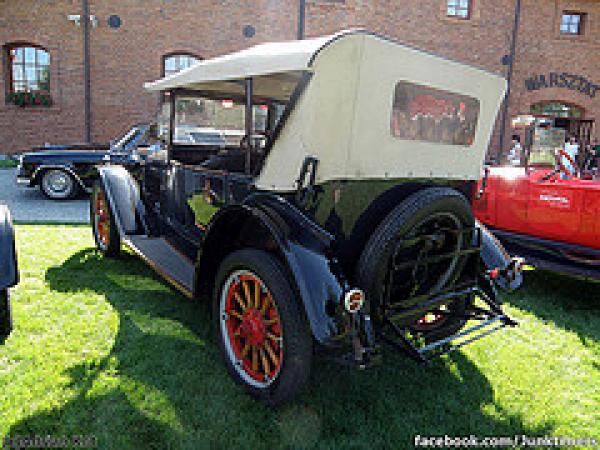 Hupmobile Model N 1916 #5