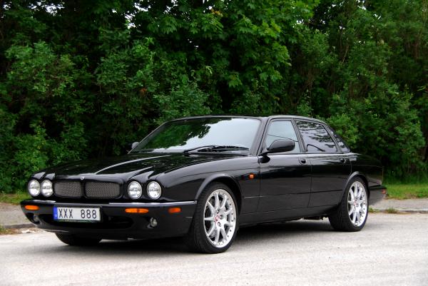 Jaguar XJR #1