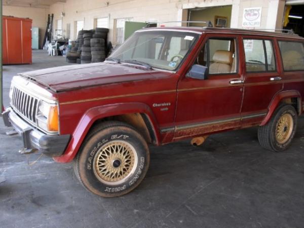 Jeep Cherokee 1986 #3