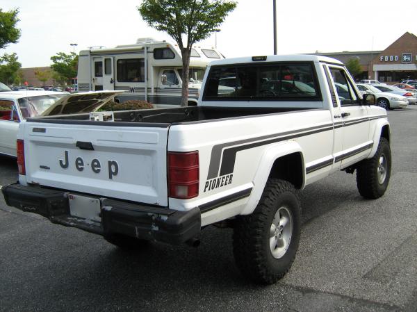 Jeep Comanche 1992 #2