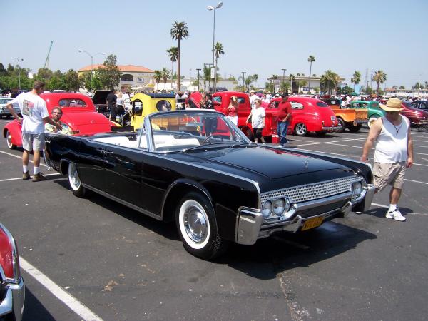 Lincoln Continental 1961 #1