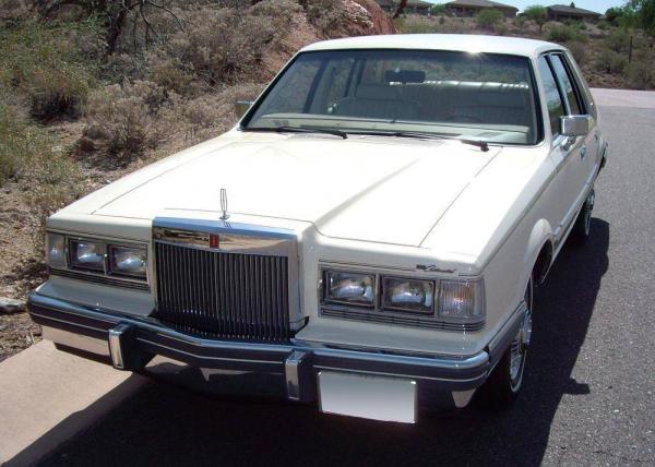 Lincoln Continental 1982 #5