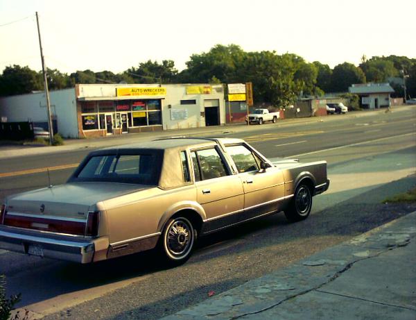 Lincoln Town Car 1986 #5