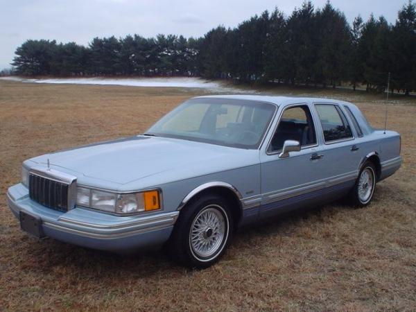 Lincoln Town Car 1992 #4