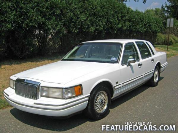 Lincoln Town Car 1993 #3
