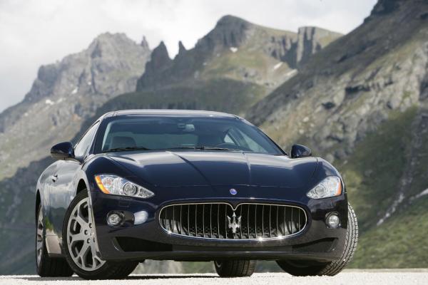 Maserati GranTurismo 2012 #4