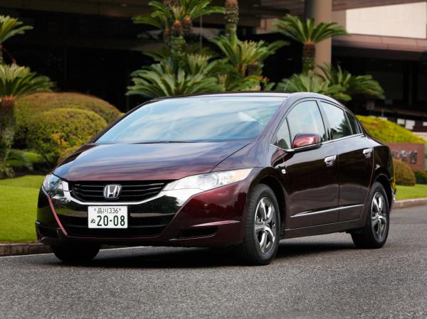 Meet stylish and Innovative Honda 2008 in FCX Clarity