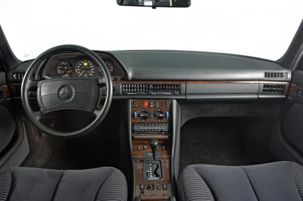 1989 Mercedes-Benz S-Class