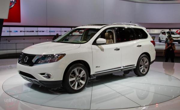 Nissan Pathfinder 2014 #2