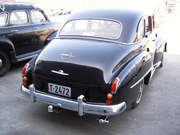 Opel Kapitan 1952 #2