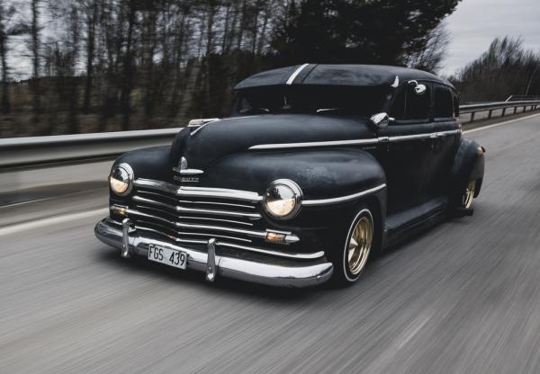 Plymouth DeLuxe 1946 #3
