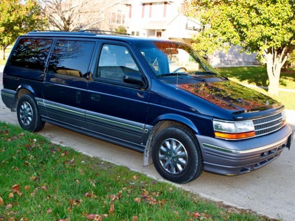 Plymouth Grand Voyager 1994 #1