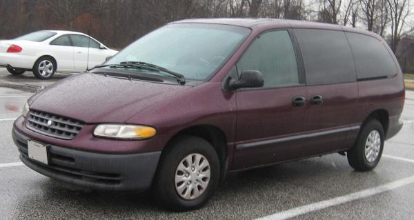 Plymouth Grand Voyager 1996 #1