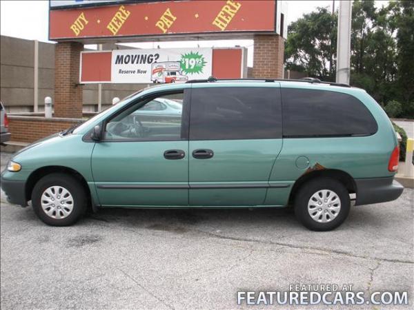 Plymouth Grand Voyager 1999 #2