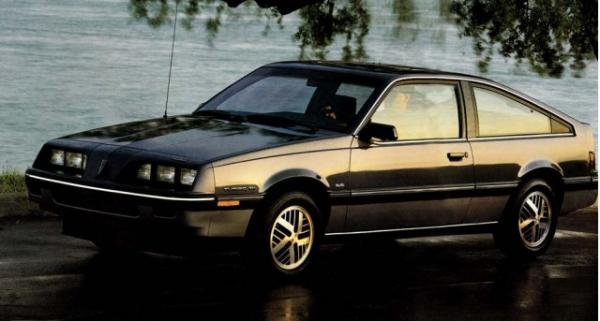Pontiac 2000 1983 #2