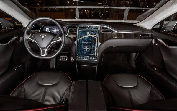 Tesla Model S #4