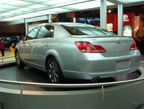 Toyota Avalon 2006 #2
