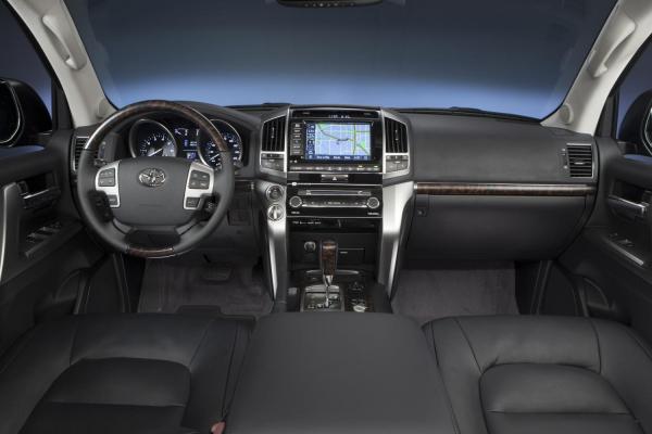 Toyota Land Cruiser 2014 #4