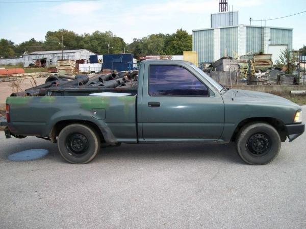 Toyota Pickup 1993 #2