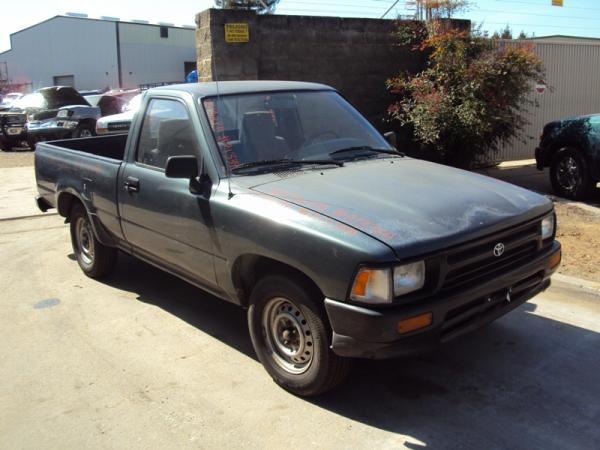 Toyota Pickup 1993 #3