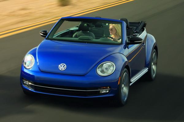 Volkswagen Beetle Convertible 2013 #4