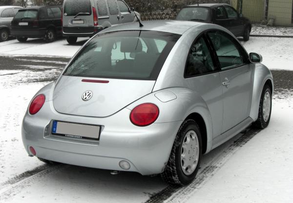 Volkswagen New Beetle 2009 #3