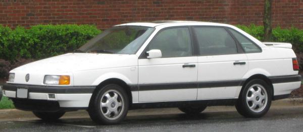 Volkswagen Passat 1990 #5