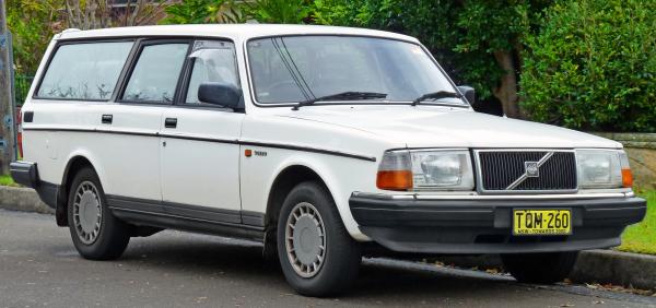 Volvo 240 1988 #2