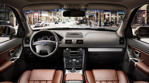 Volvo XC90 2011 #2