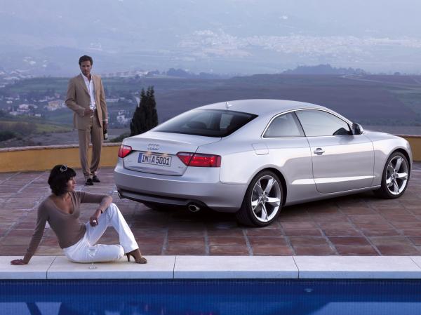 Walter da Silva announced Audi 2007 A5 Coupe as the best 2007' design creature