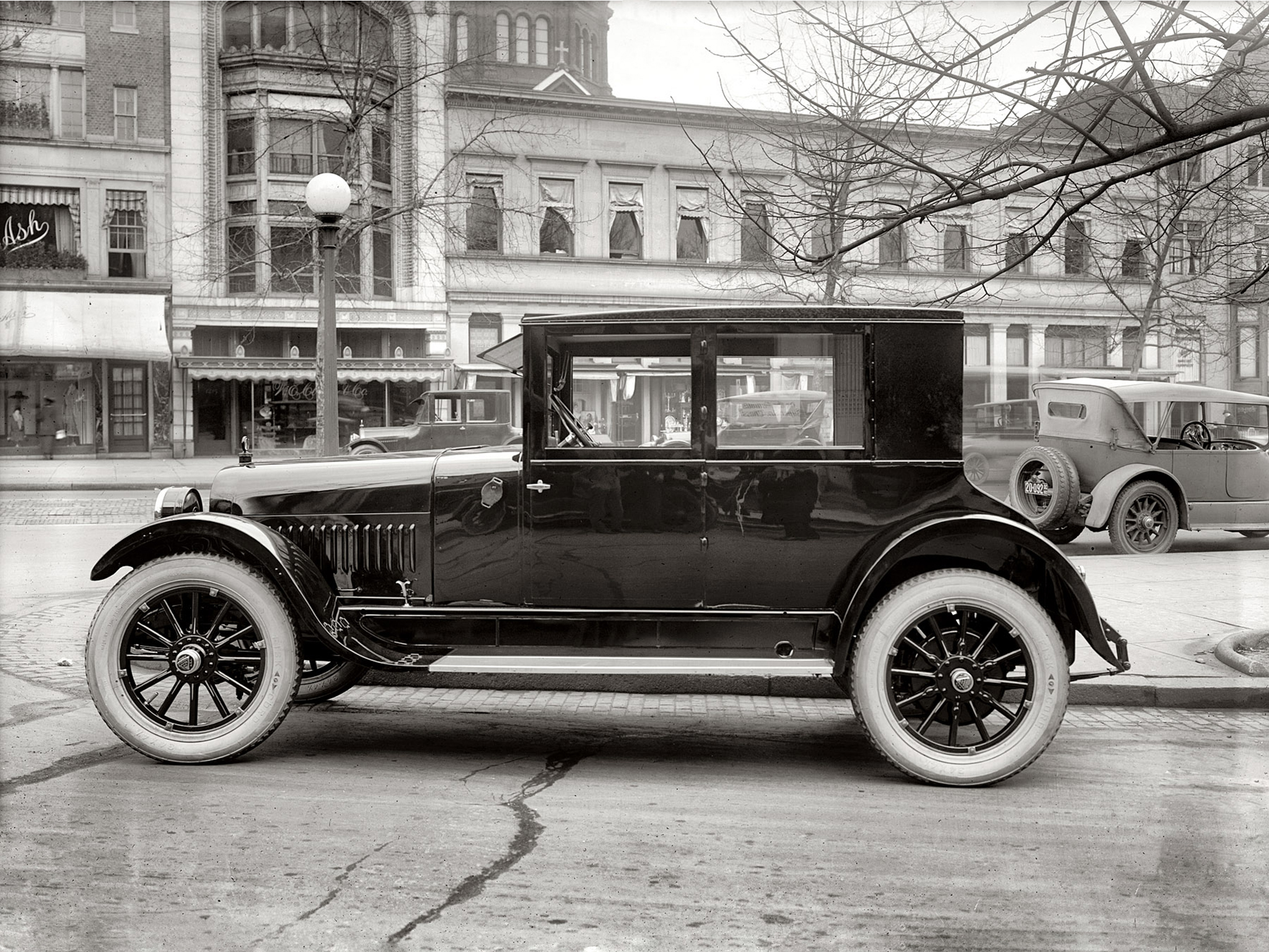 Прошлого века 18. Хадсон автомобиль 1920. Машина Форд а 1910. Ретро автомобиль Hudson 1925. Mercedes Benz 1922.