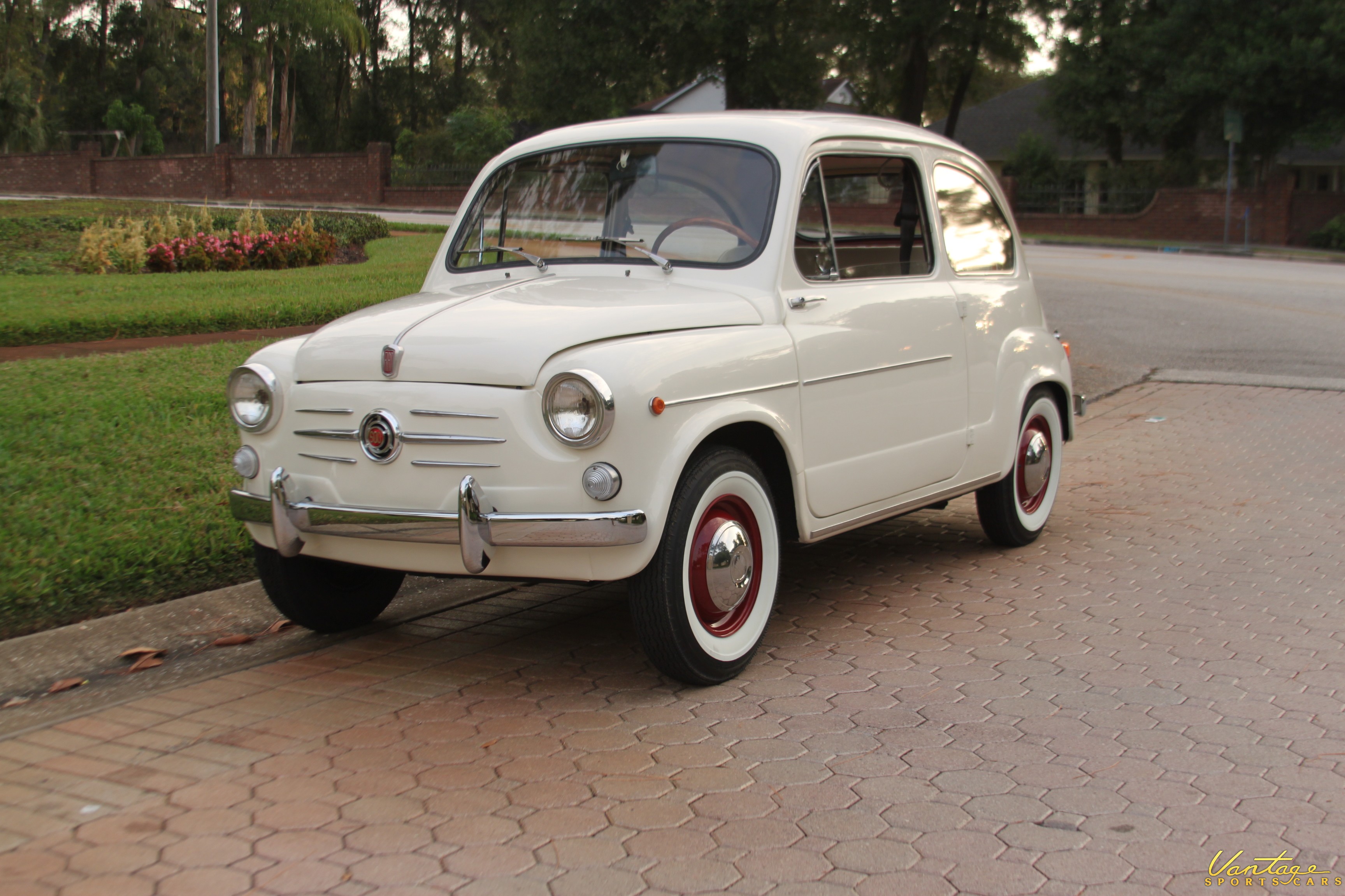 1961 Fiat 600 - Information and photos - MOMENTcar